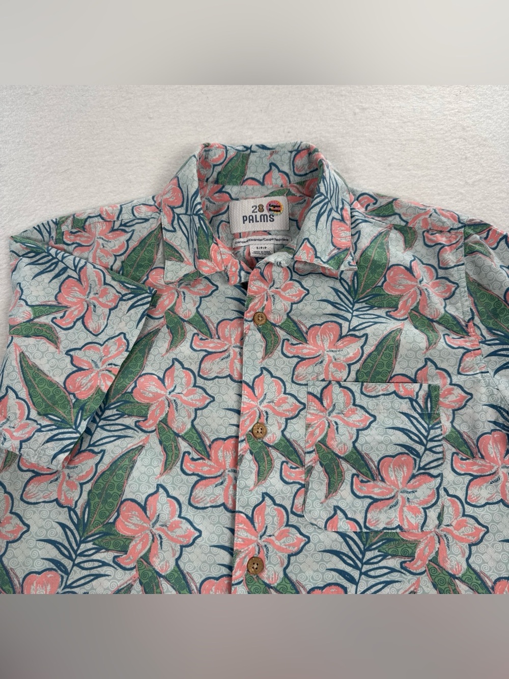 28 Palms Hawaiian Camp Shirt Men's Small Short Sleeve Button Up Floral Canopy